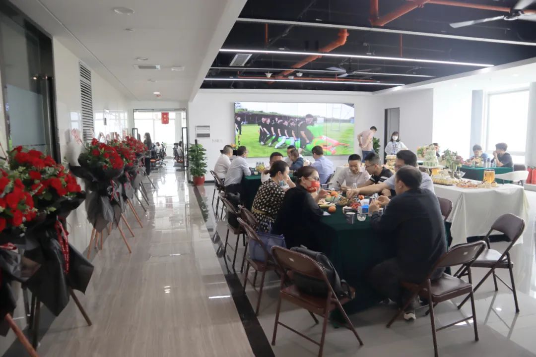 1676345072660137.jpg 202206242147444474.jpg