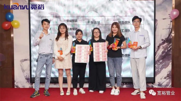 亮劍英雄獎:突擊戰隊陳栩靜、特工戰隊黃彩虹、突擊戰隊張嘉慧、特工戰隊高依格、叁好戰隊李坤源